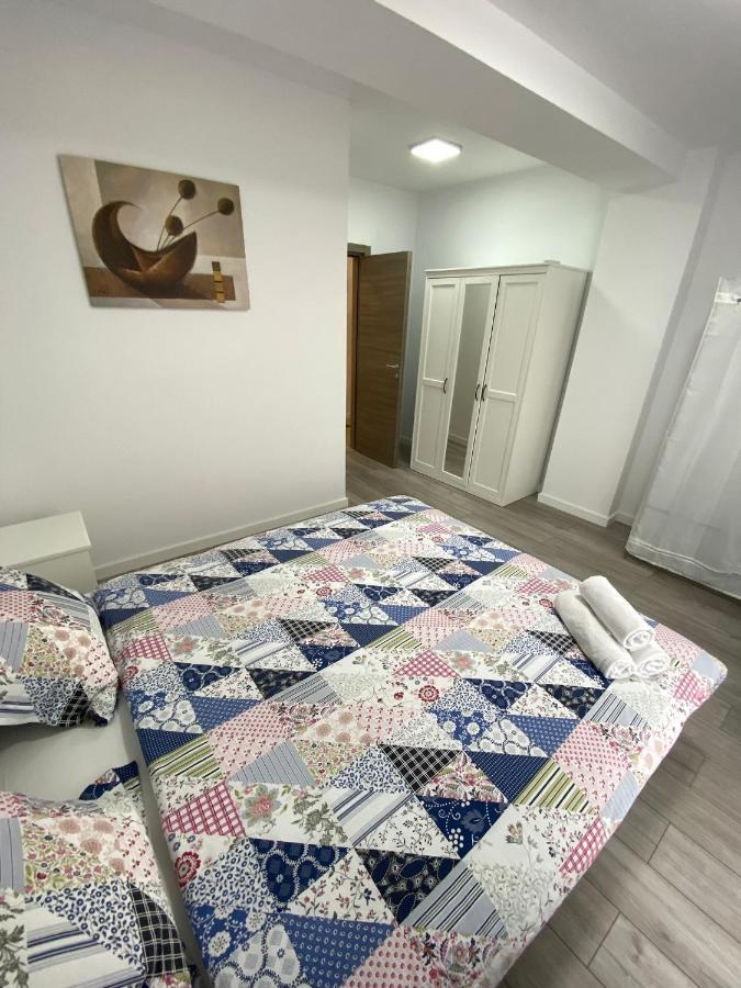 Catedral Apartment Букурещ Екстериор снимка