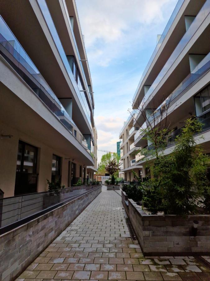 Catedral Apartment Букурещ Екстериор снимка