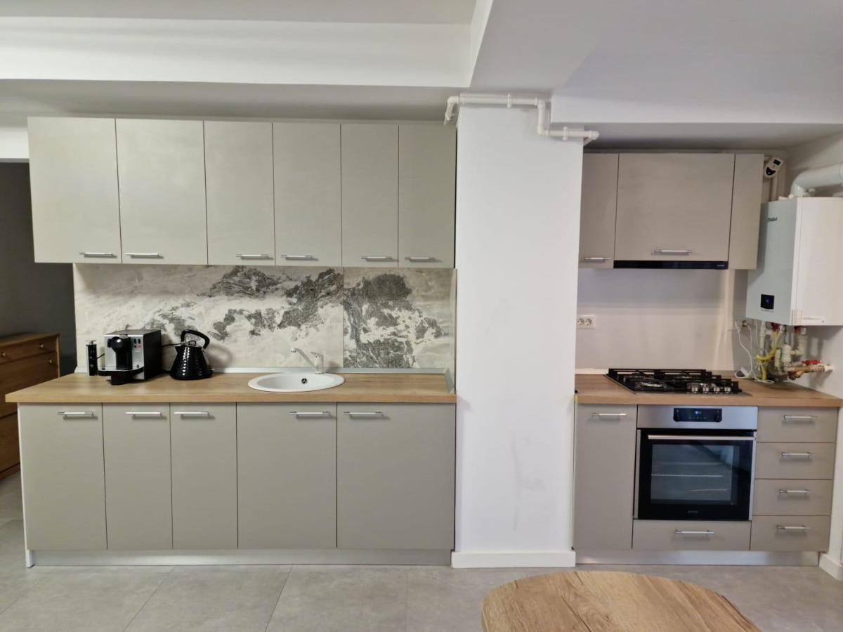 Catedral Apartment Букурещ Екстериор снимка